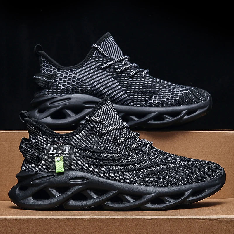 Breathable Men's Running Shoes Fashion Platform Men Casual Shoes Mesh Lightweight Anti-slip Outdoor Sneakers Work Black Tennis